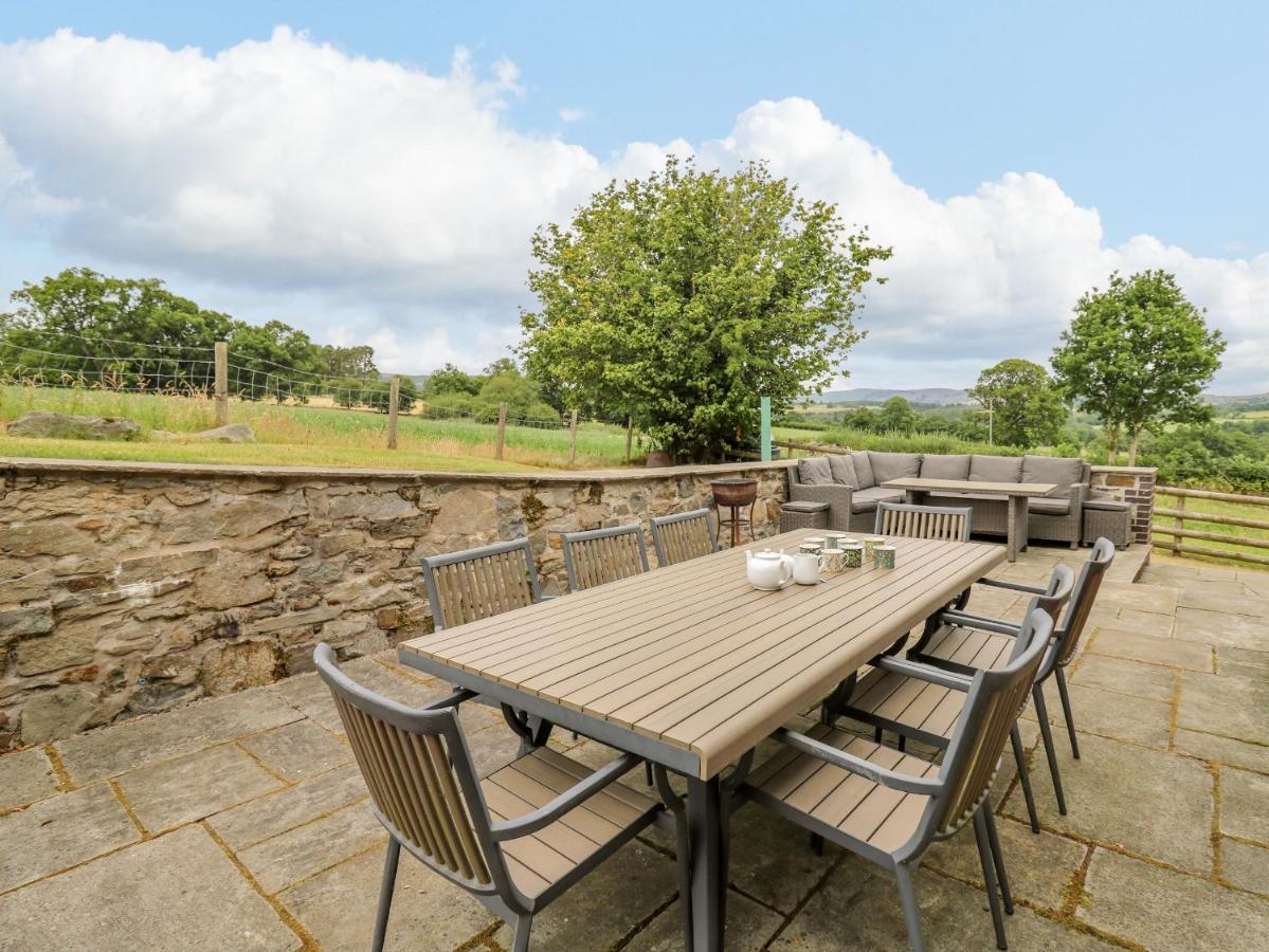 Byrdir Cottage Llanwrthwl Экстерьер фото